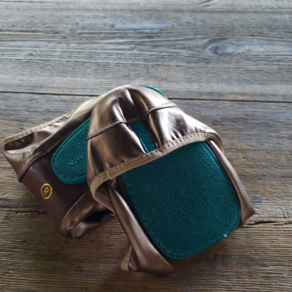 Gold size 8 imitation Tieks with teal accents